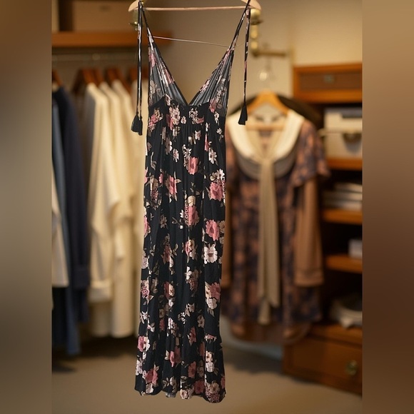 Inspired hearts NWT black floral maxi dress, SZL BoHo,Beach,floral, tassel strap - Picture 2 of 5